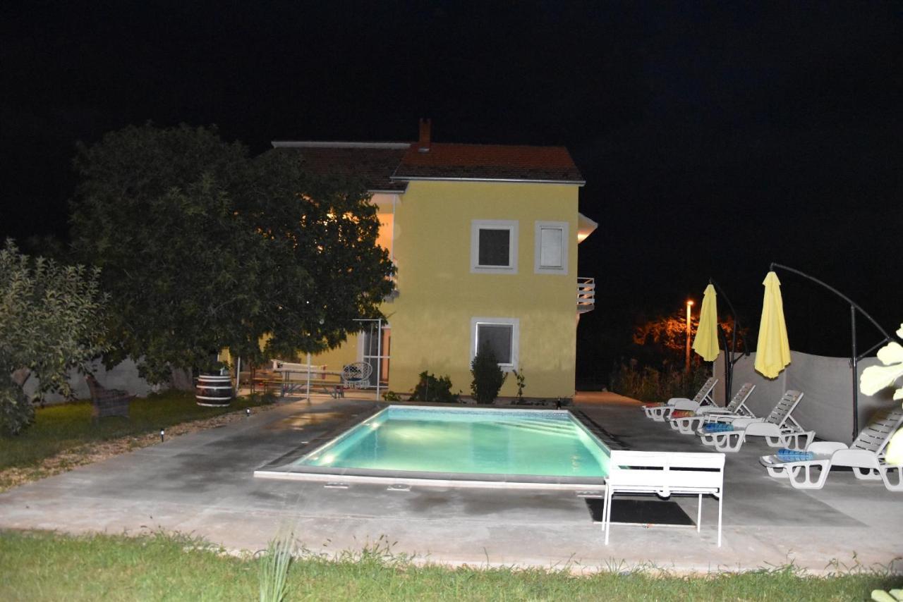 Villa Kutija Sveti Filip i Jakov Εξωτερικό φωτογραφία