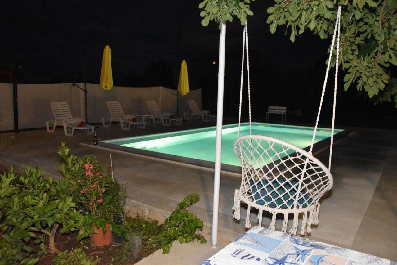 Villa Kutija Sveti Filip i Jakov Εξωτερικό φωτογραφία